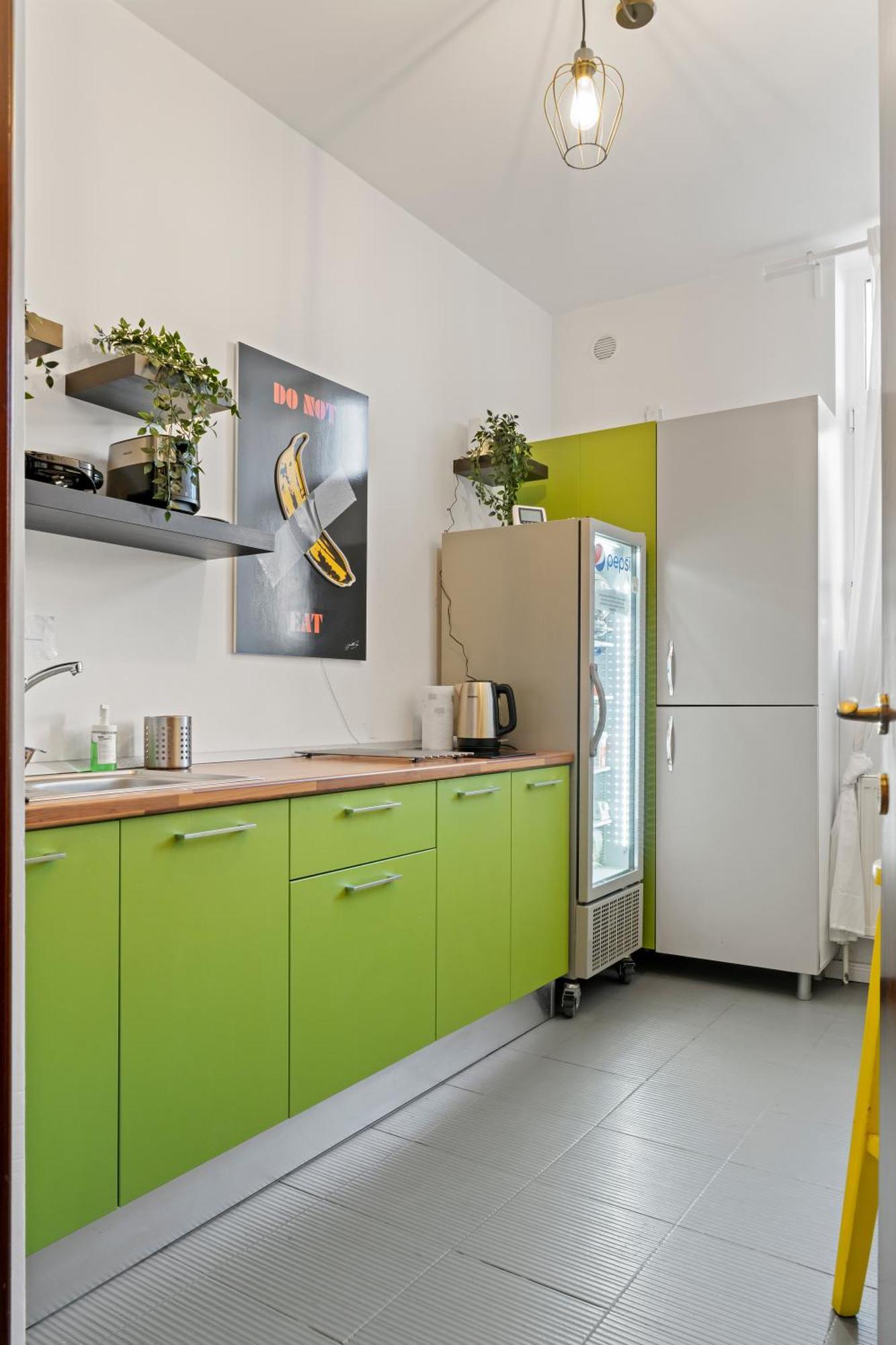 Nest Boutique Hostel Бухарест Экстерьер фото